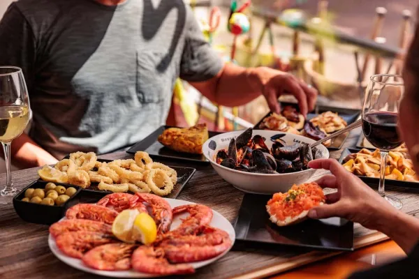 Tapas Royal